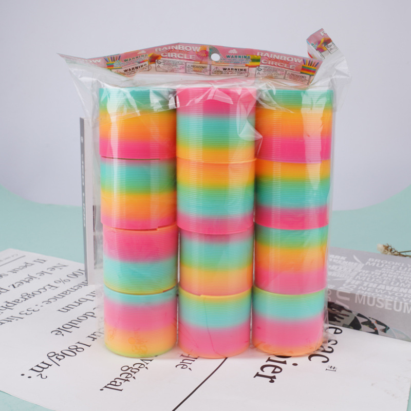 Stall prizes around the school hot selling small toy spring circle puzzle small Bag Magic Rainbow Circle wholesale