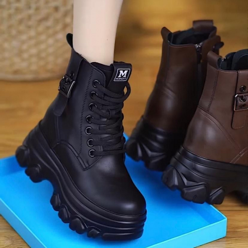 Ботинки Мартин с увеличением роста для женщин, новая осенняя модель 2025 года, маленькие ботинки из натуральной кожи с толстой подошвой, зимние теплые ботинки с флисовой подкладкой