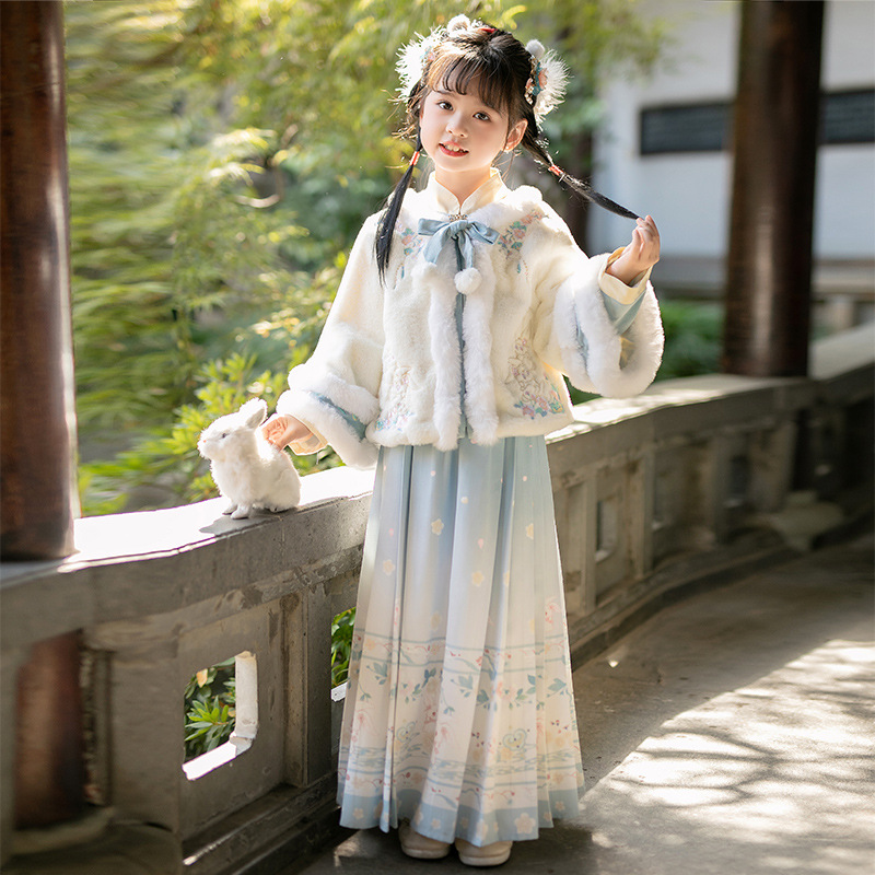 Hanfu Girl Autumn and Winter Mamian Skirt 2025 New Winter Chinese Style Traditional Children's Skirt Ancient Style New Year Outfit