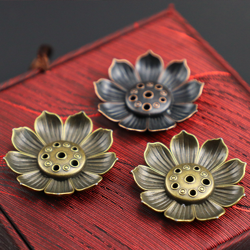 Lotus incense insert ornaments alloy lotus porous line incense base incense holder incense burner incense burner line incense accessories