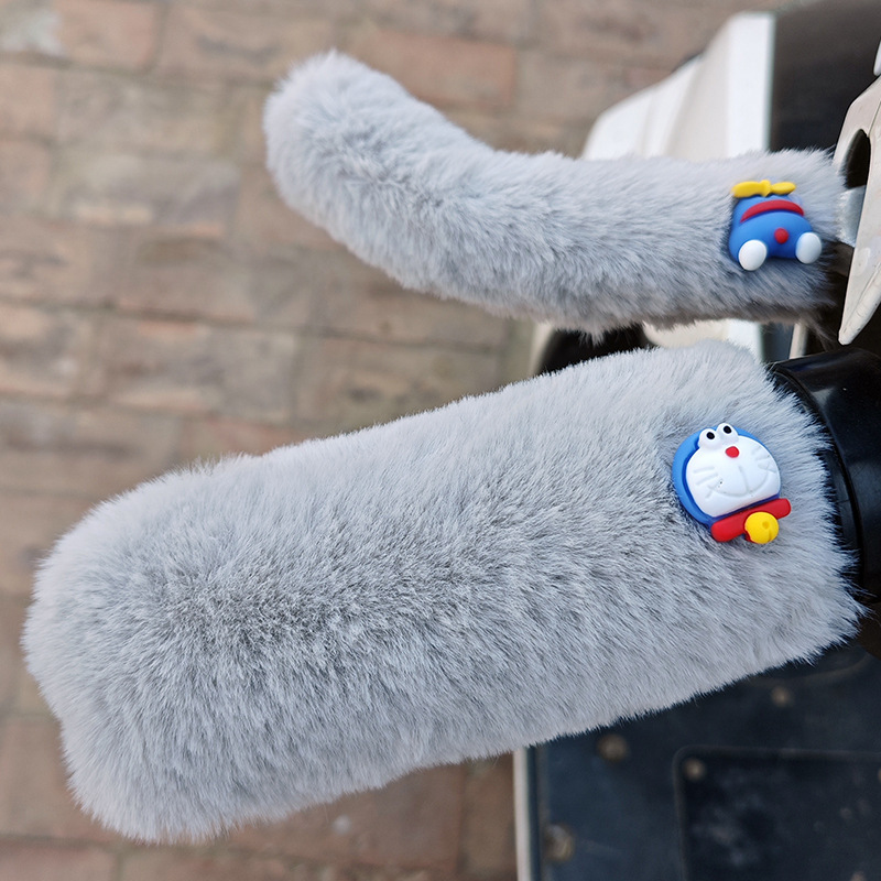 Winter Plush Warm and Cute Cartoon Electric Motorcycle Handlebar Universal Motorcycle Handlebar Tricycle Anti-Slip Hand Guard