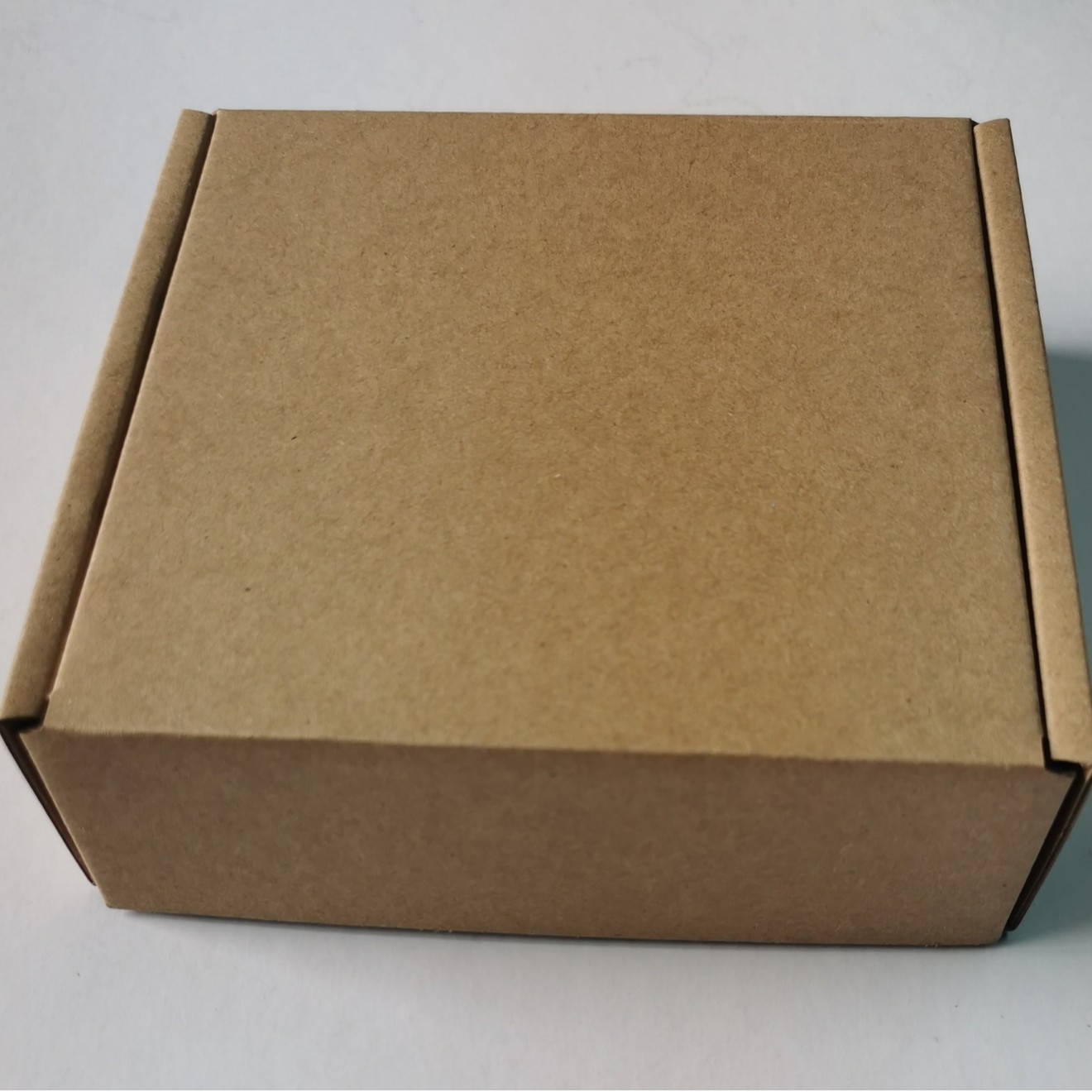 Thb9392S-12.8Cm Silver Ring White Surface Three-In-One Weather Station (Thermometer, Hygrometer, Barometer)