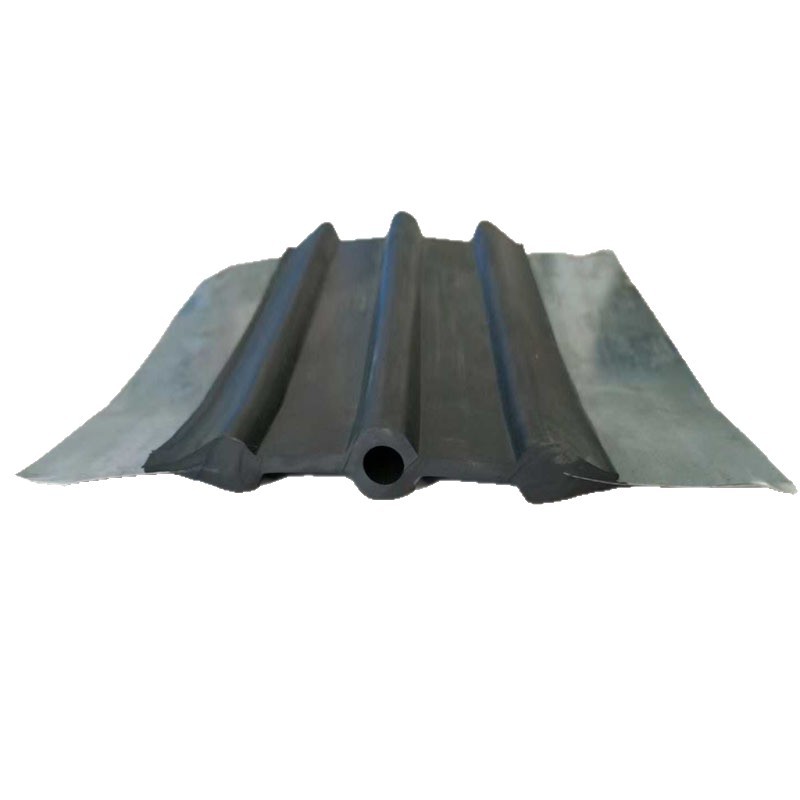 Manufacturer Supplies Embedded Rubber Water Stoppers with External Steel Edges for Construction Projects, Subway Bridges, and Tunnels