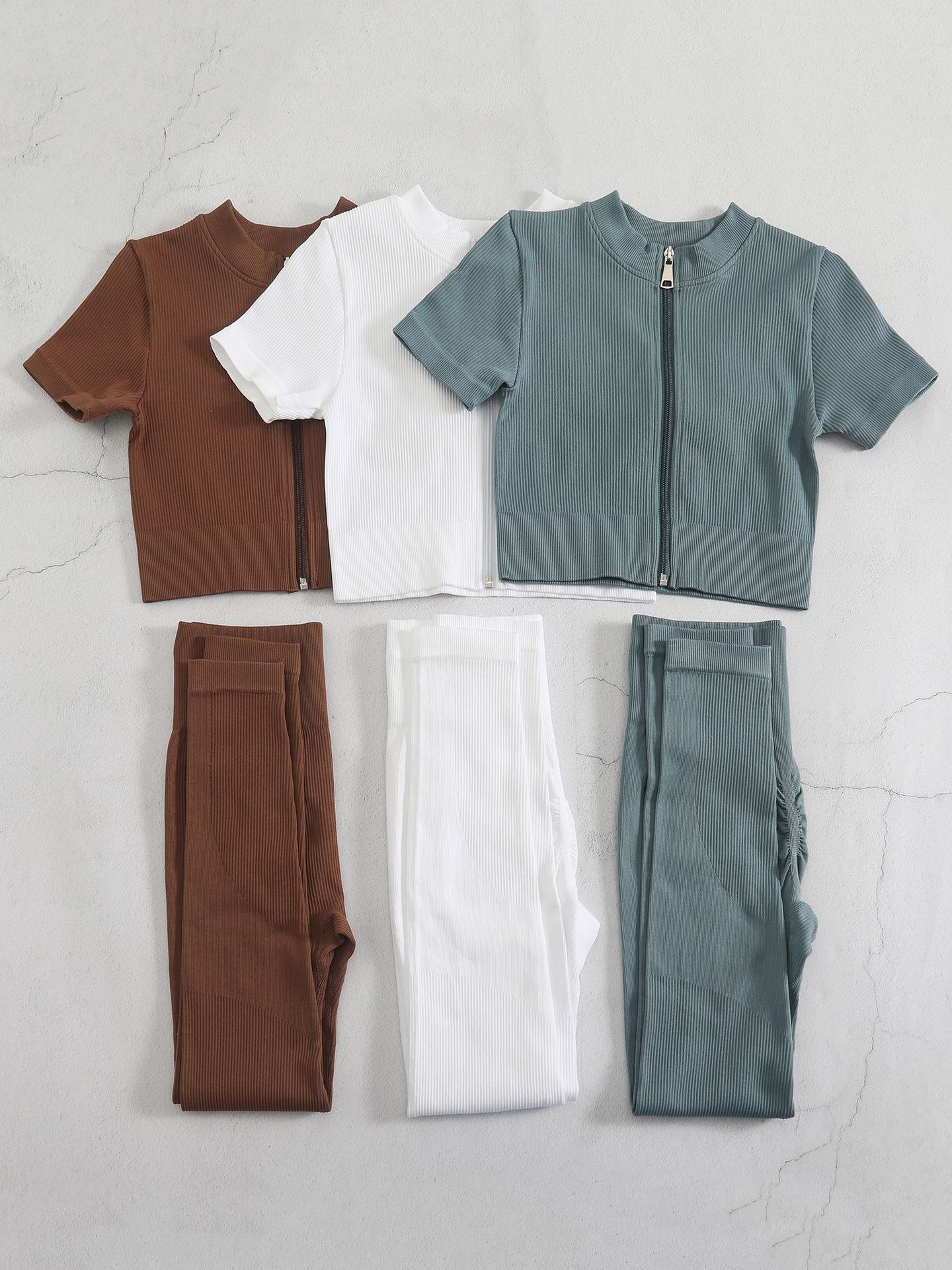 Ins New Seamless Yoga Clothing Set Threaded High Elastic Sports 2-Piece Set Professional Quick-Drying Clothing Fashionable Zipper Cardigan