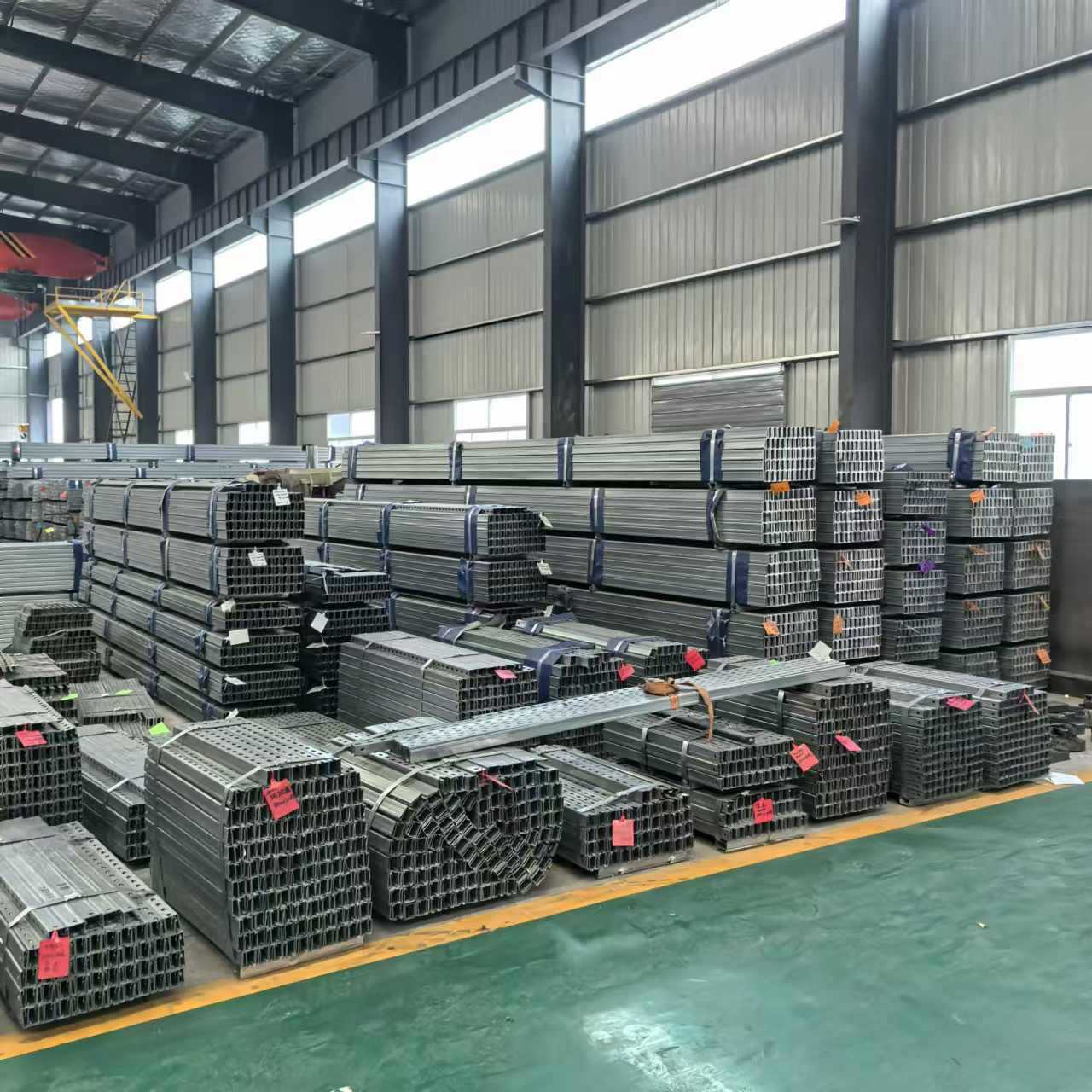 Tianjin Manufacturer Galvanized C-Shaped Steel Guide Rail Solar Photovoltaic Bracket Cold-Bent Punching Purlin Earthquake-Resistant Bracket C-Shaped Steel