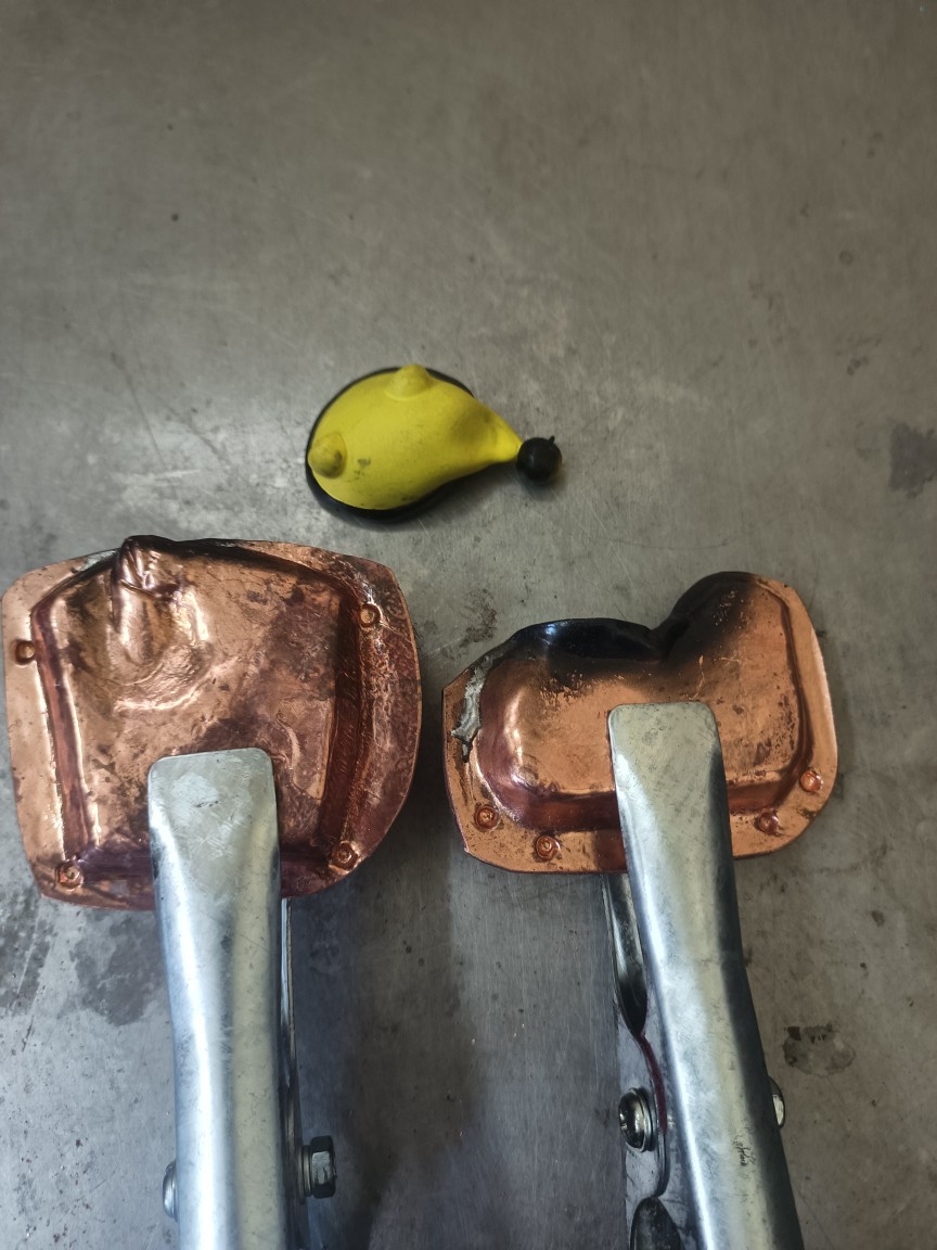 Manufacturer Specializes in Production and Manufacturing, Various Spray Copper Molds, Spray Paint Copper Molds, Masking Film, Edge Mold, Clamp Mold