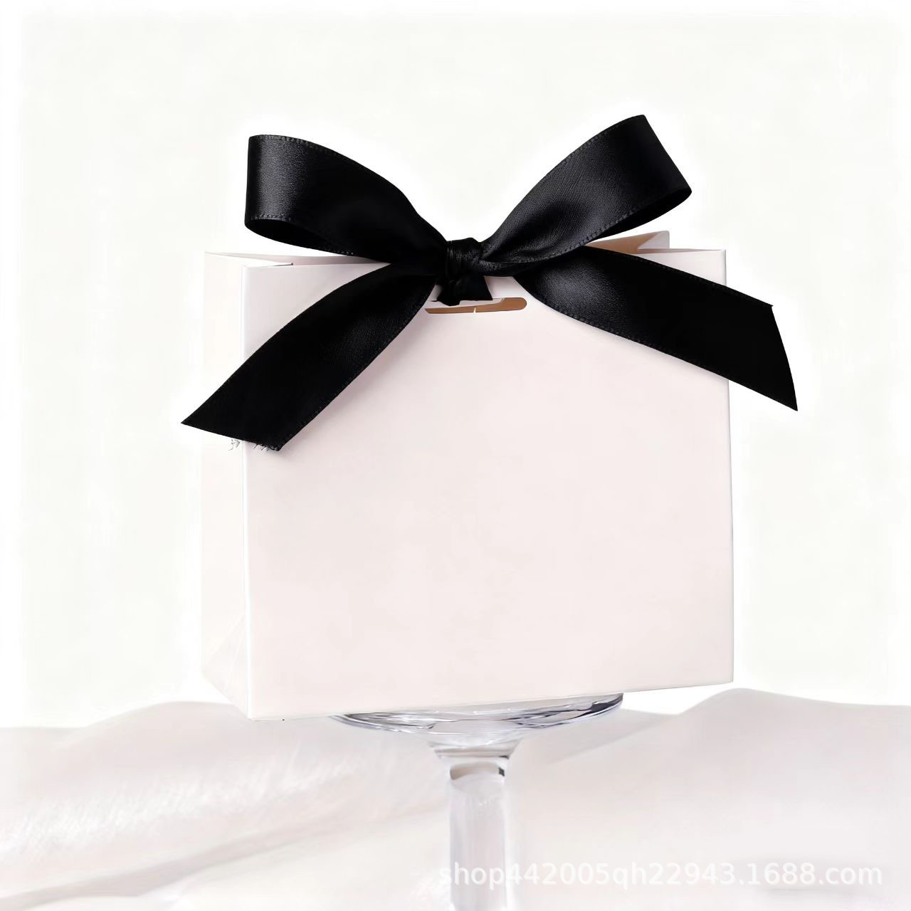 Cross-Border Blank Cardboard Wedding Candy Box Birthday Party Blank Cardboard Small Gift Return Gift Bag