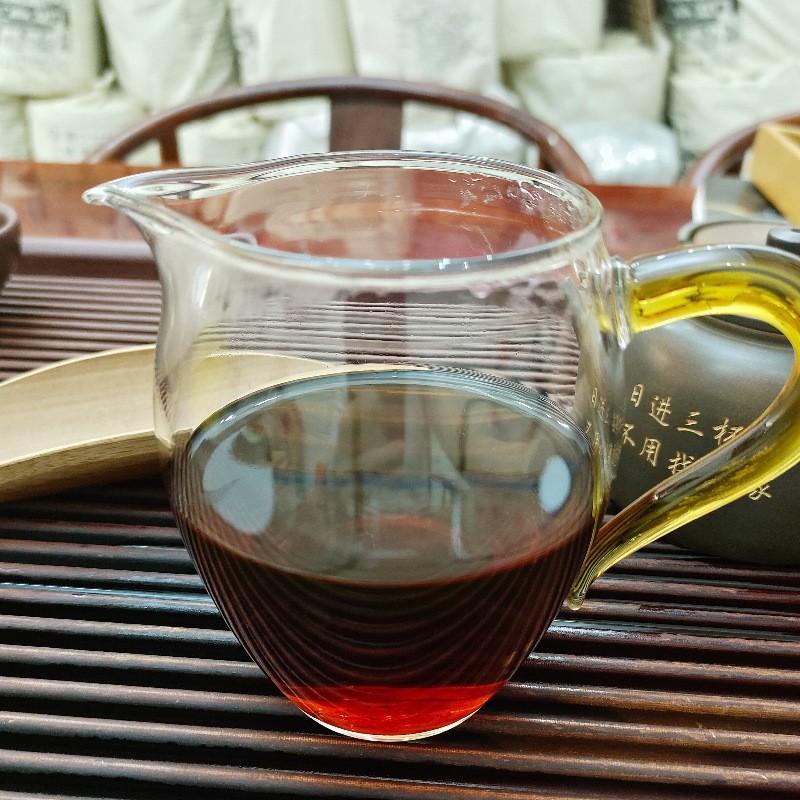 Old Tea Wholesale Liubao Tea Wuzhou Guangxi Special Grade Aged Black Tea Farm Tea Wuzhou Liubao Tea Aged Liubao Tea