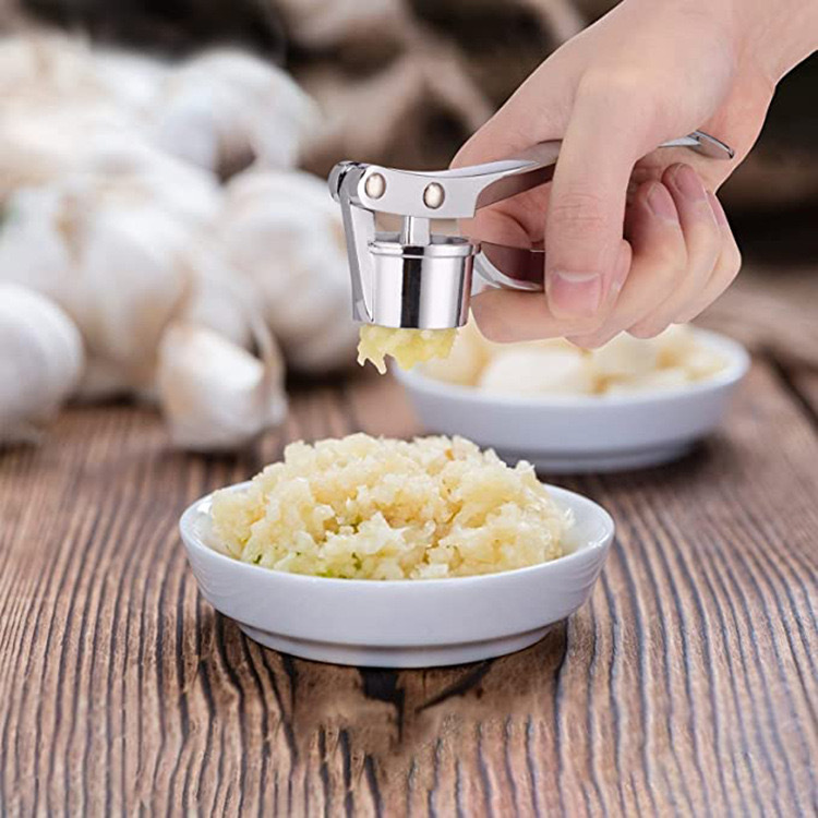 Wholesale extra large garlic press garlic pureer garlic clip multi-functional zinc alloy stainless steel manual pull type garlic puller
