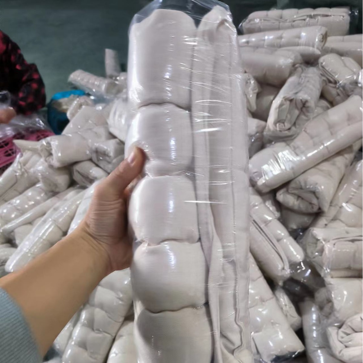 Wholesale PP cotton core non-woven polyester cushion pillow neck pillow hotel down silk cotton pillow pillow core