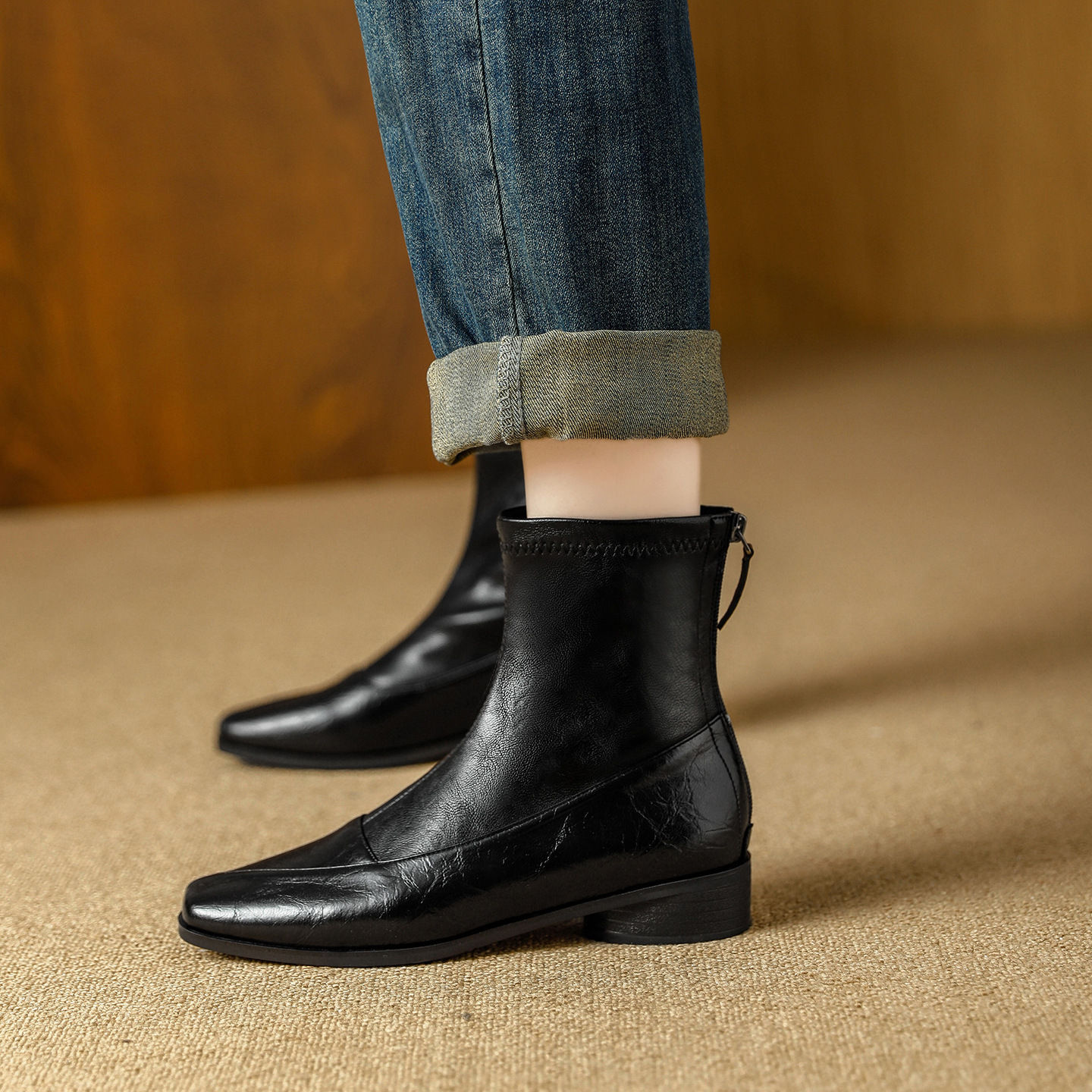 Retro Square-Toe Short Boots, New Autumn Style, Simple and Versatile Martin Boots, Soft Soles, Comfortable Back Zipper, Elastic Slim Boots