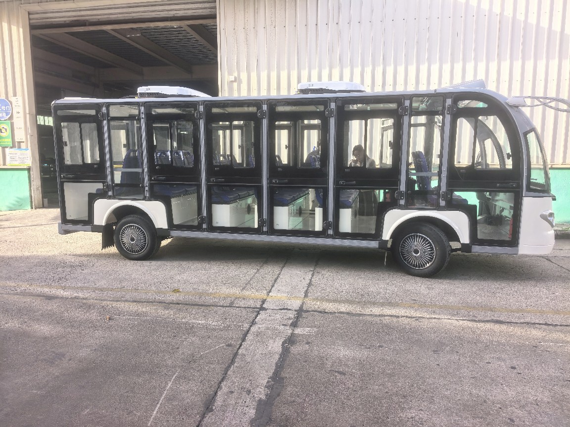 Shanghai 23-Seater Sightseeing Vehicle with Enclosed Doors, Scenic Tour Vehicle, Environmentally Friendly Factory Area Customer Reception Sightseeing Vehicle
