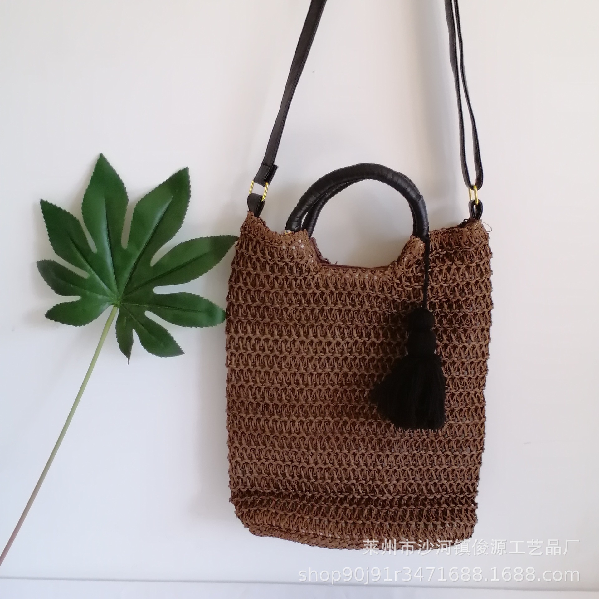 New crochet mechanism cloth portable straw bag large tassel wool tassel shoulder crossbody casual women's bag