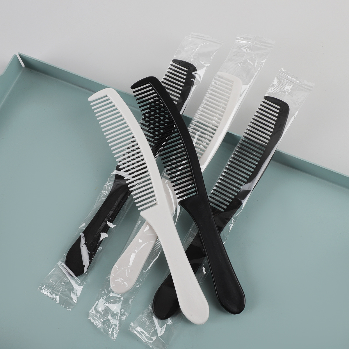 Специальный одноразовый гребень для гостиниц, черно-белый, утолщенный, портативный, оптовая продажа