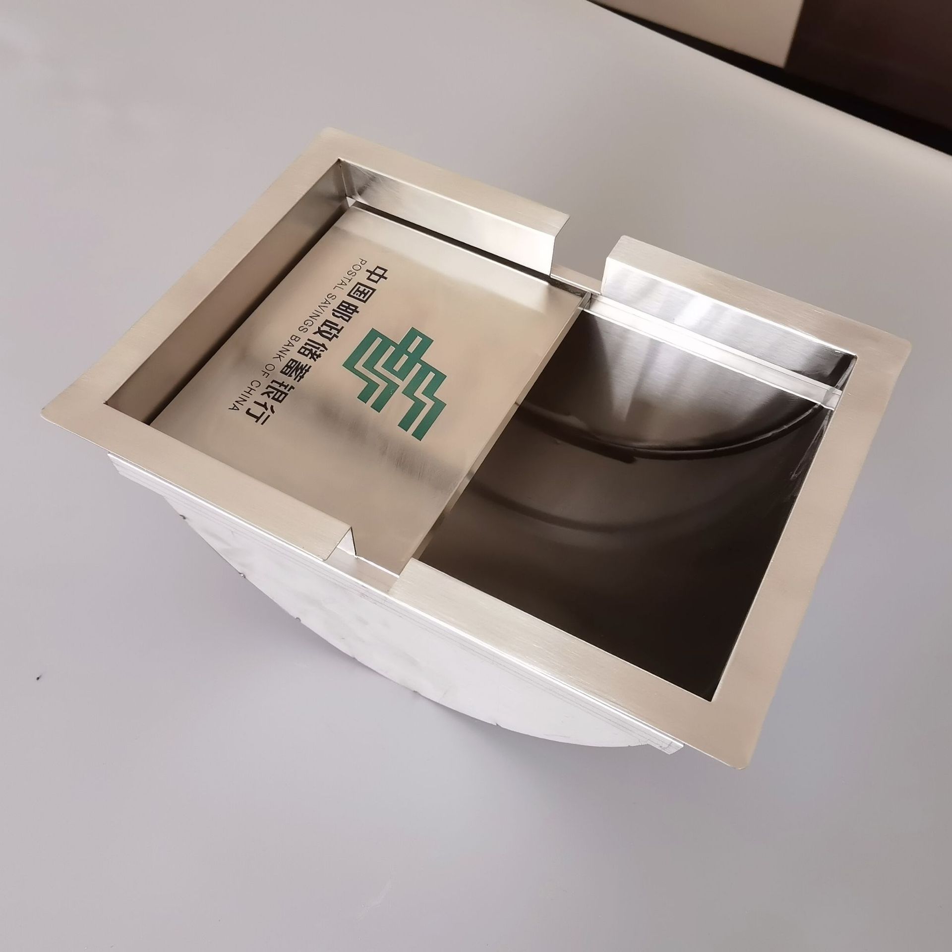 Stainless steel cash register slot bank channel slot Hospital counter cash slot ticketing window bank withdrawal slot money bucket