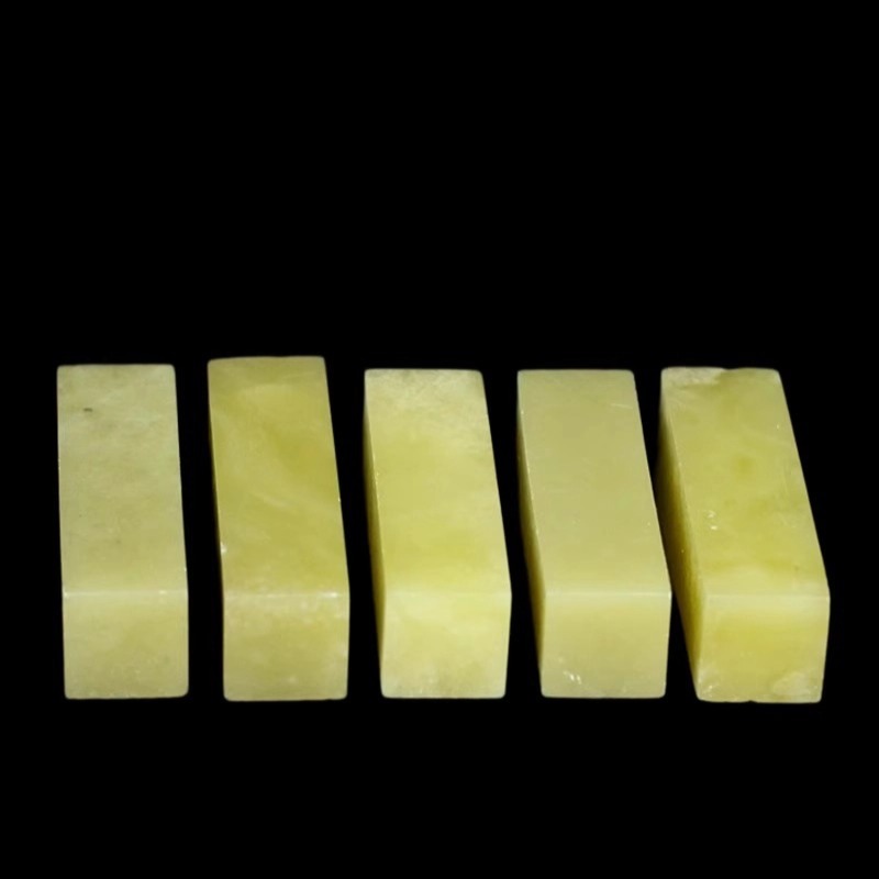 Qingtian Stone Seal 0.8*0.8*3 Stone Seal Material Seal Stone Original Stone Carving Seal Material