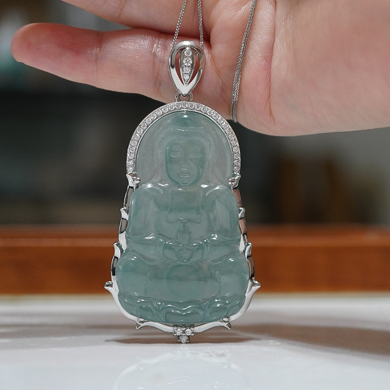 Platinum Pt950 Cultivated Diamond Jade Guanyin Inlaid Full Diamond Pendant