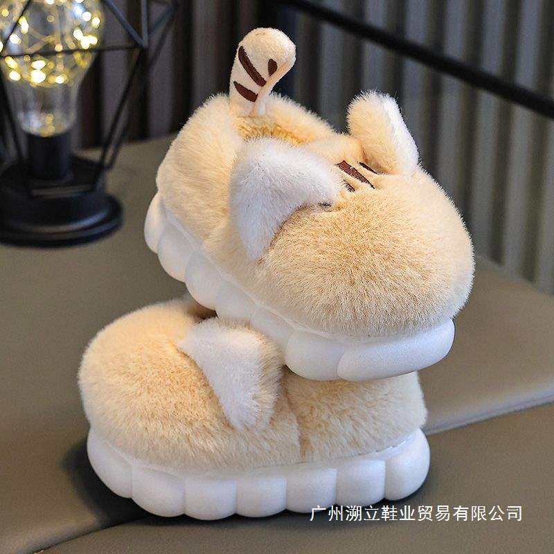 Детская обувь из хлопка для всех сезонов, мультяшные милые детские обувь с толстой подошвой, домашние тапочки с плюшевым мешком и хлопковыми тапочками