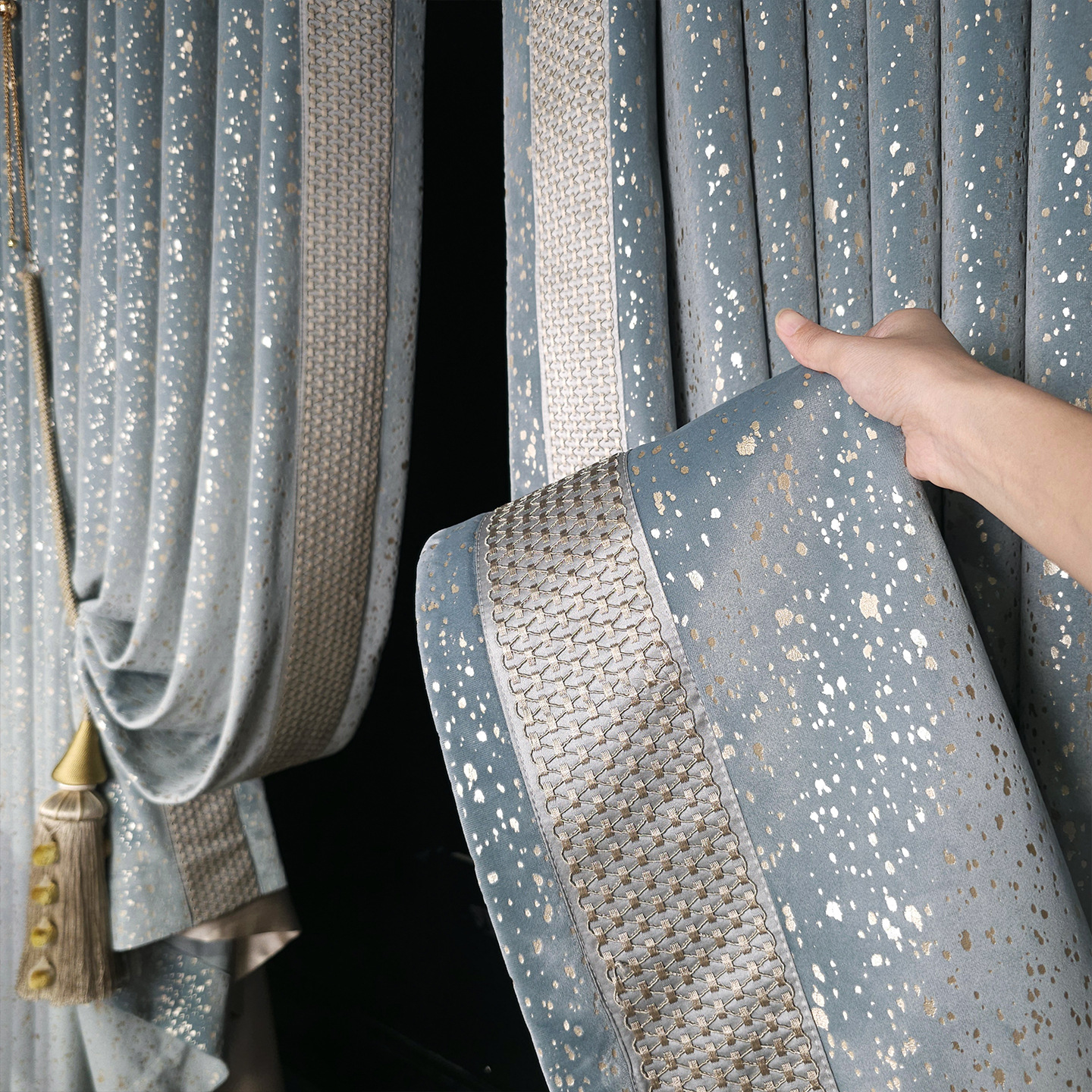 Modern Gray-Blue Velvet Light Luxury High-End Curtains for Bedroom, Full Blackout, Villa Living Room, High-End and Luxurious Feel