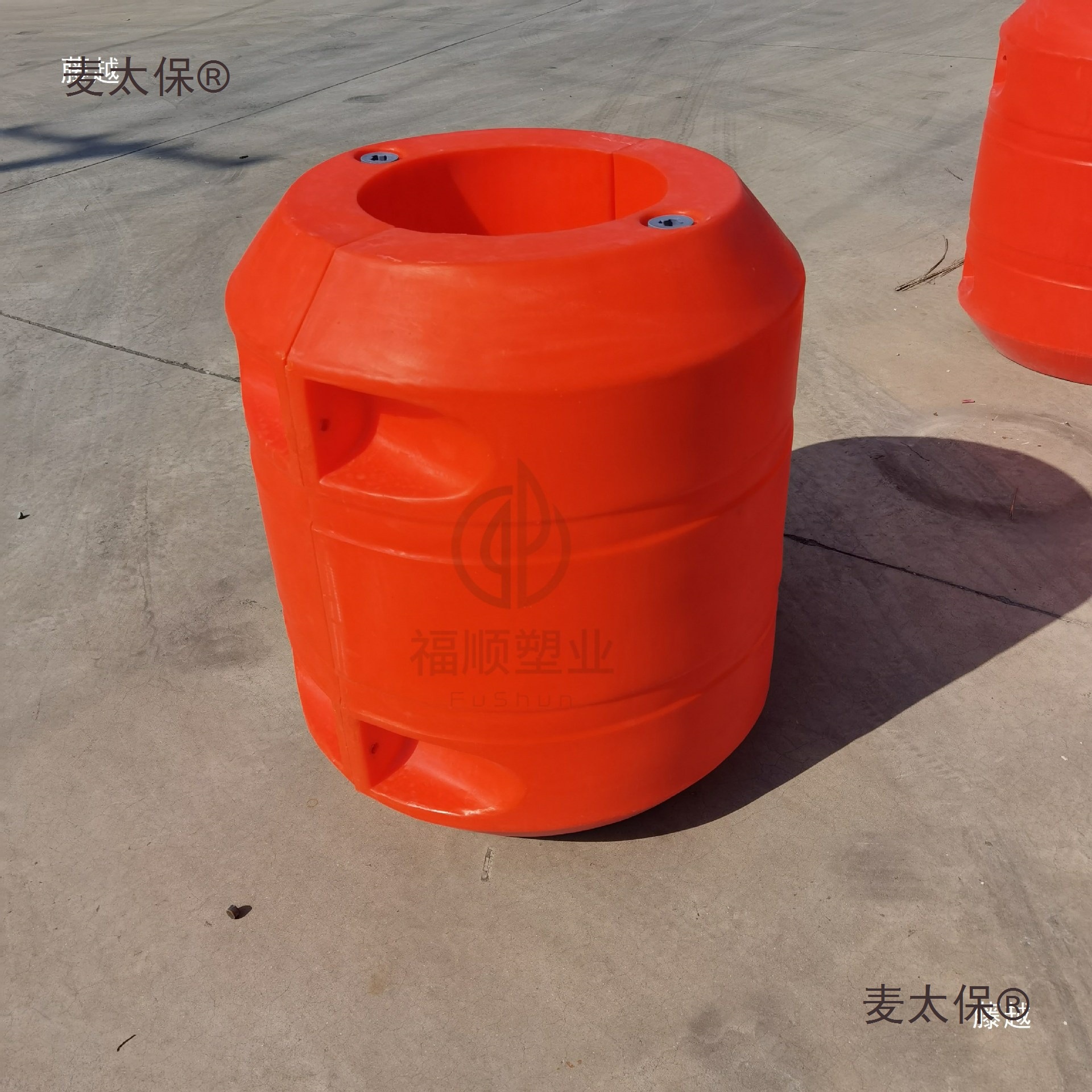 Multi-Specification Pipeline Float, Sewage-Blocking Float, Combined Sand Pumping Plastic Float, Warning Polyethylene Plastic Float, Metabo