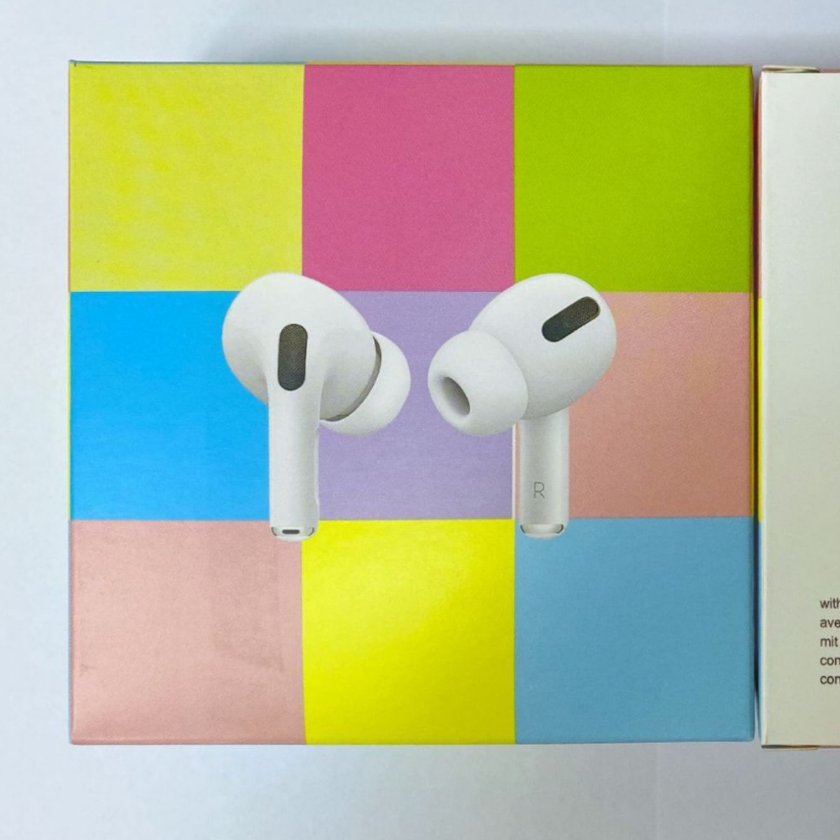 New Universal Neutral Bluetooth Wireless Headset Box i12 New Three Generation Macarons pro4 Folding Soft Paper Box