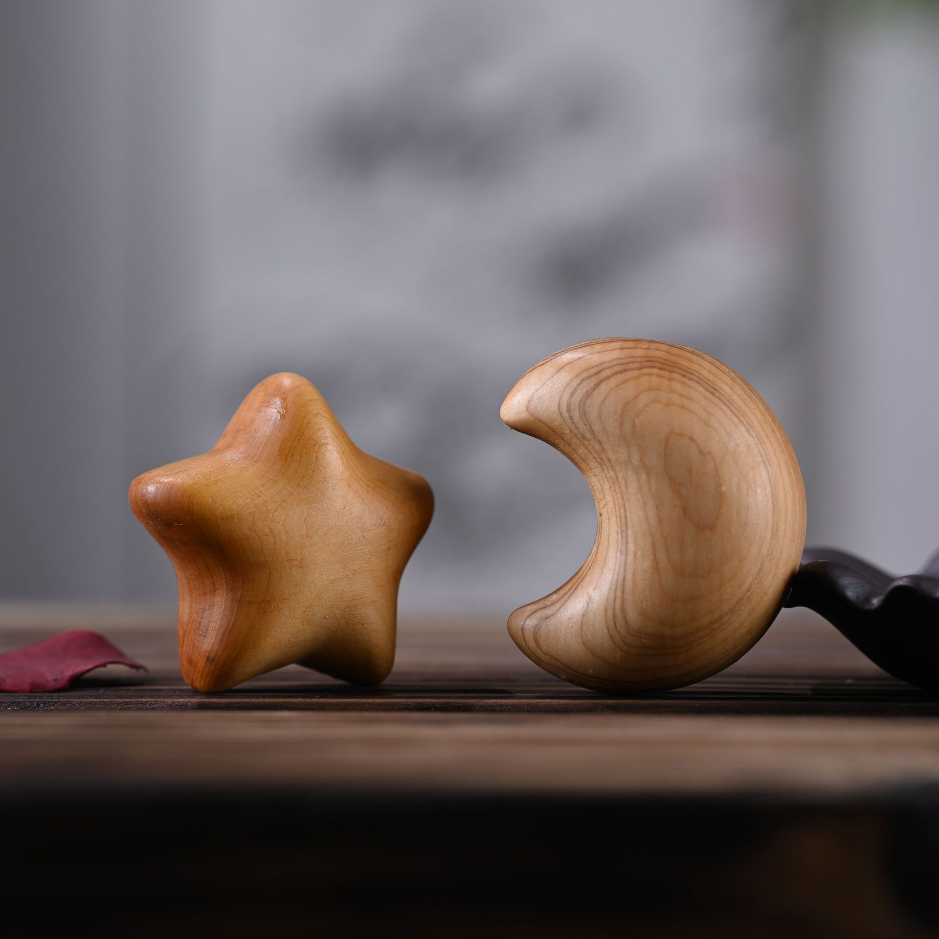 Thuja Smiley Star Small Moon Clouds DIY Bracelet Fashion Accessories Solid Wood Carving Creative Small Ornaments