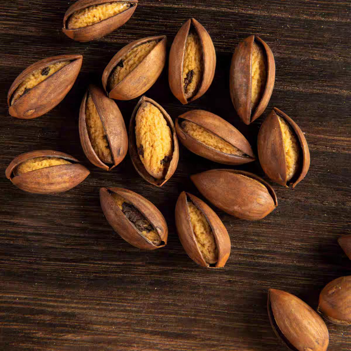 New Arrival of Lightly Processed Torreya Nuts from Zhuji Fengqiao, Specialty Snacks