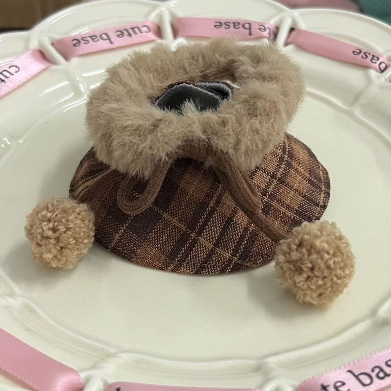 Original 10cm Baby Clothes Cloak Kitty Dress up Clothes Autumn and Winter Christmas Mini Doll Baby Clothes Cloak Wholesale