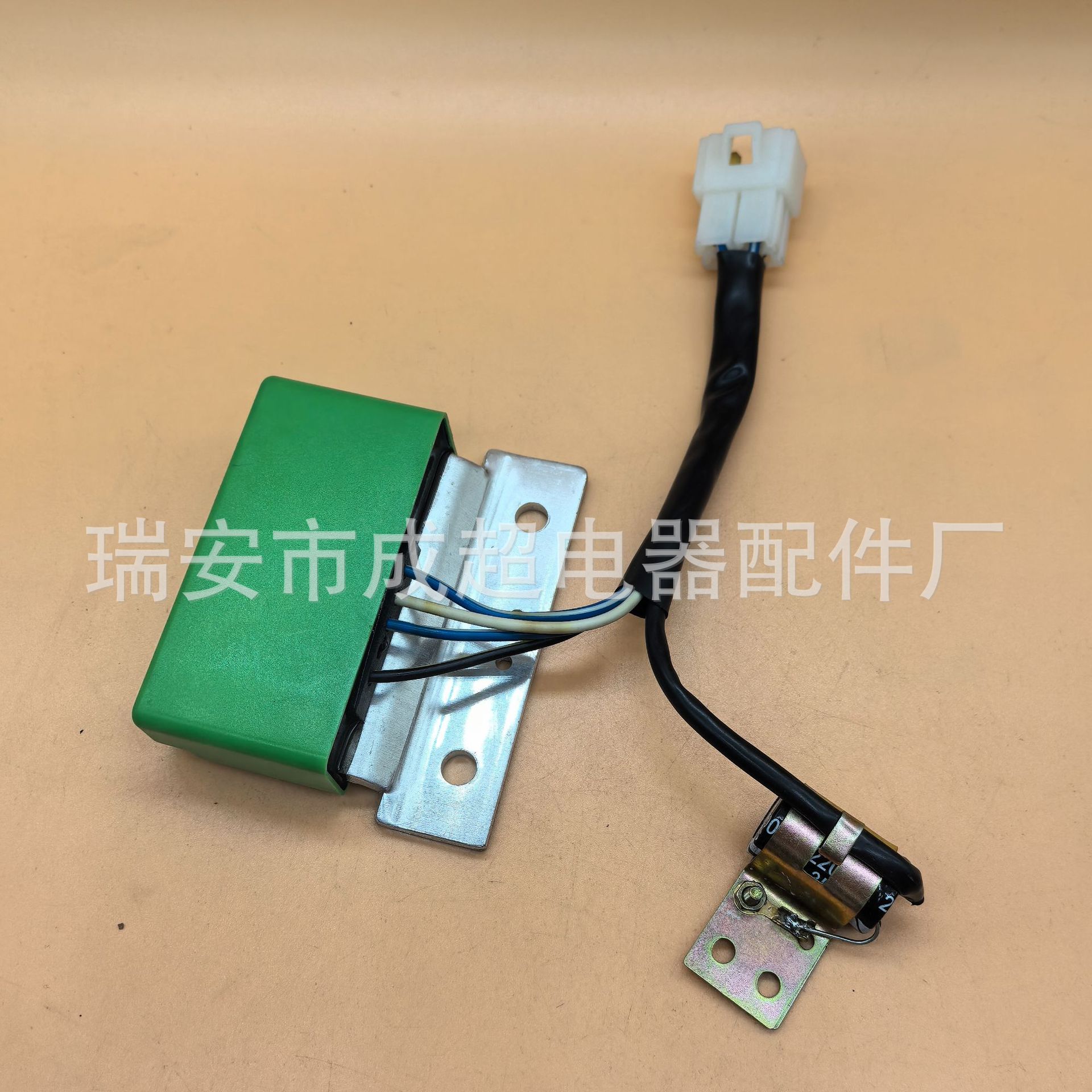 Motorcycle accessories motorcycle rectifier for BAJAJ Pulsar135 green housing voltage stabilizer