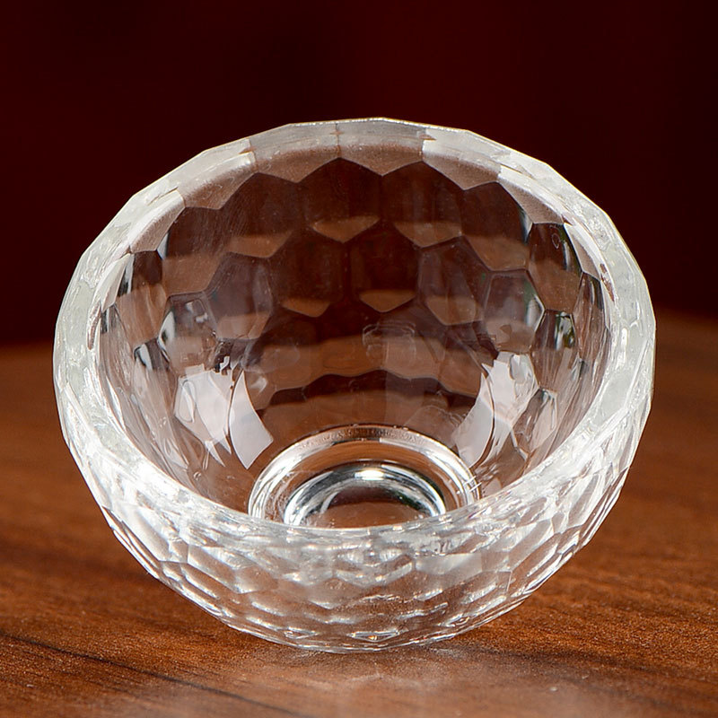 White Crystal Bowl Heat Resistant Transparent Mini Small Glass Eight for Home Buddha Water Supply Cup for Buddha