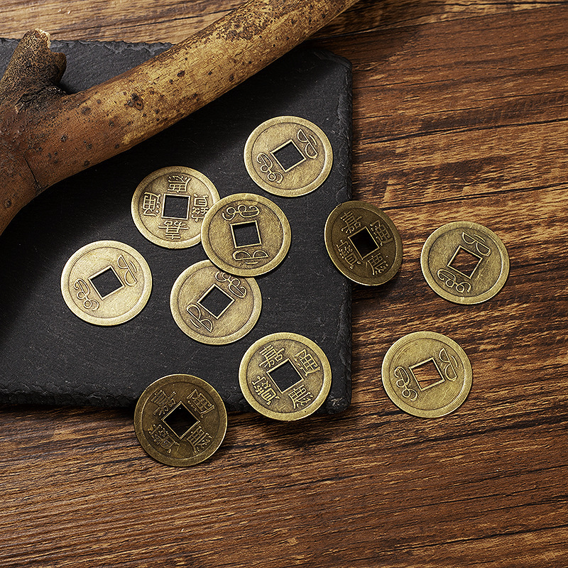 Оптовая продажа имитация чистой латуни деньги пяти императоров винтажный сплав ключница аксессуары