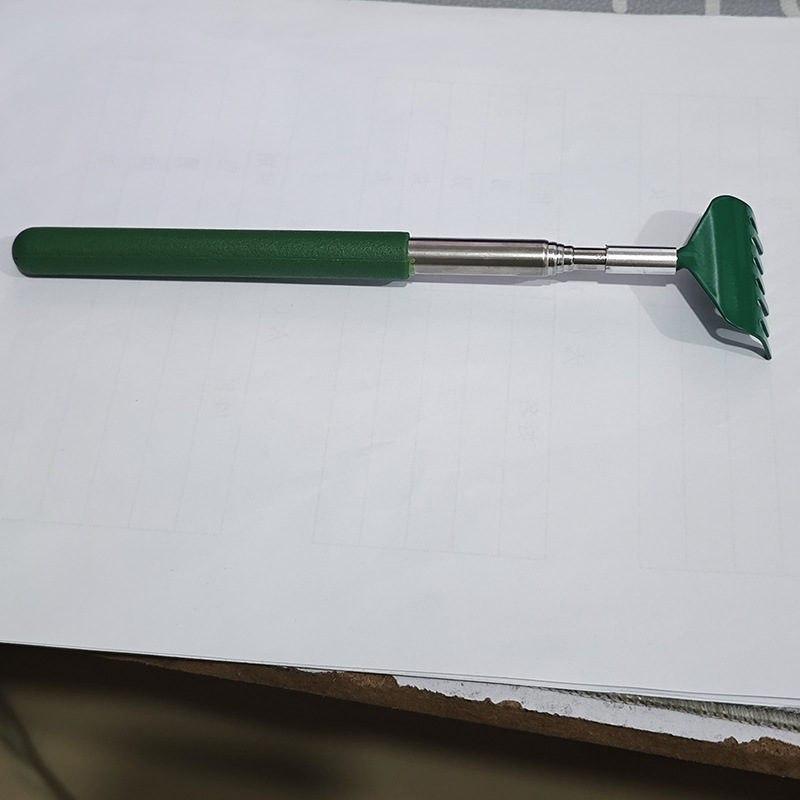 Source factory five small seven-tooth stainless steel telescopic itch itch massage device does not ask for old man music itch itch