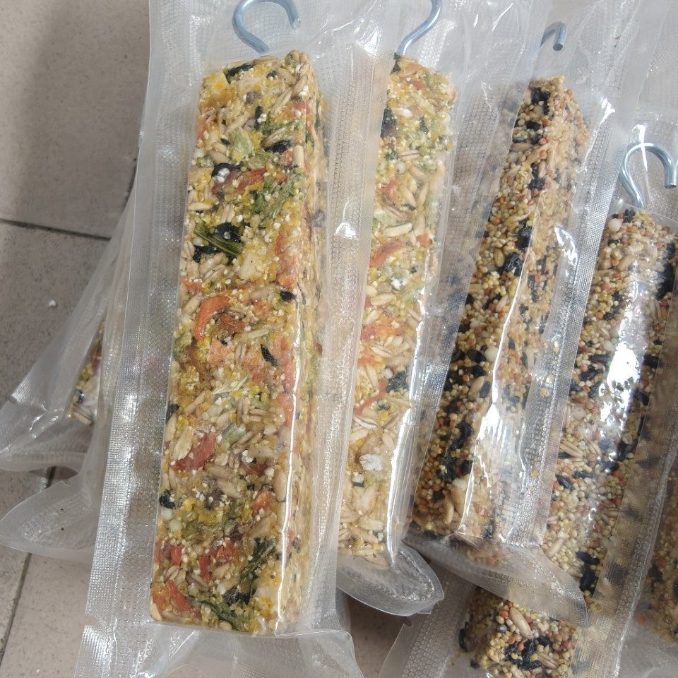 Игрушка для жевания для попугаев, палочка для тренировки, закуска с зерном