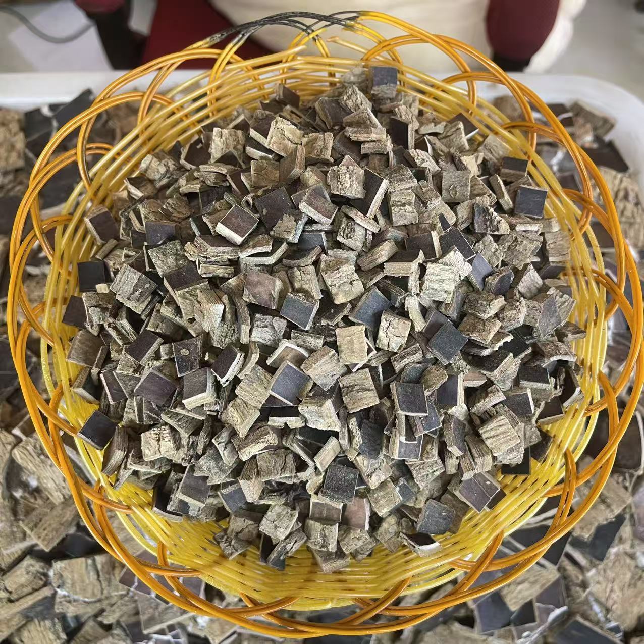 Eucommia Ulmoides 500g Bark for Tea and Soup 1X1Cm Eucommia Ulmoides 3X 3cm Eucommia Ulmoides