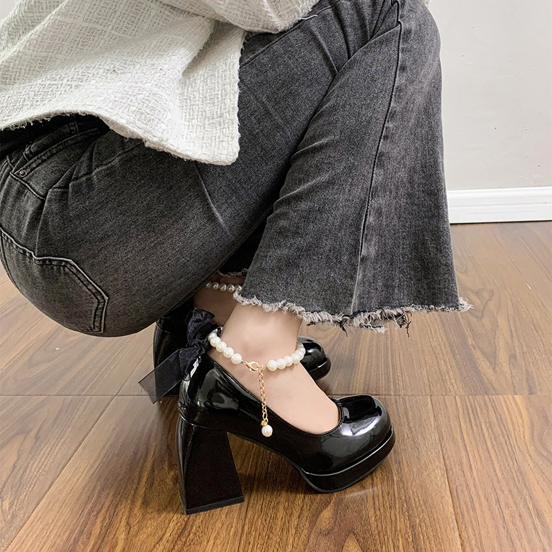 High-Heeled Small Leather Shoes for Women Spring & Fall 2025 New White Wedding Shoes Leather Shoes Retro Thick Heel Thick Sole Increased Mary Jane