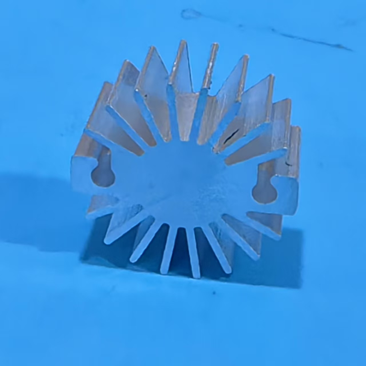 Ready Supply 1W Led Radiator, Diameter 23 Thick 10 mm Hole 16.6 mm Heatsink 16.6 mm