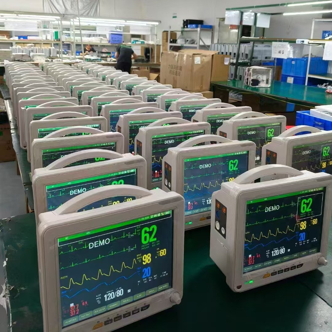 Multi-Parameter Portable Monitor/Medical Monitor Hospital Patient Ward Monitor Factory Price Maintenance Fee