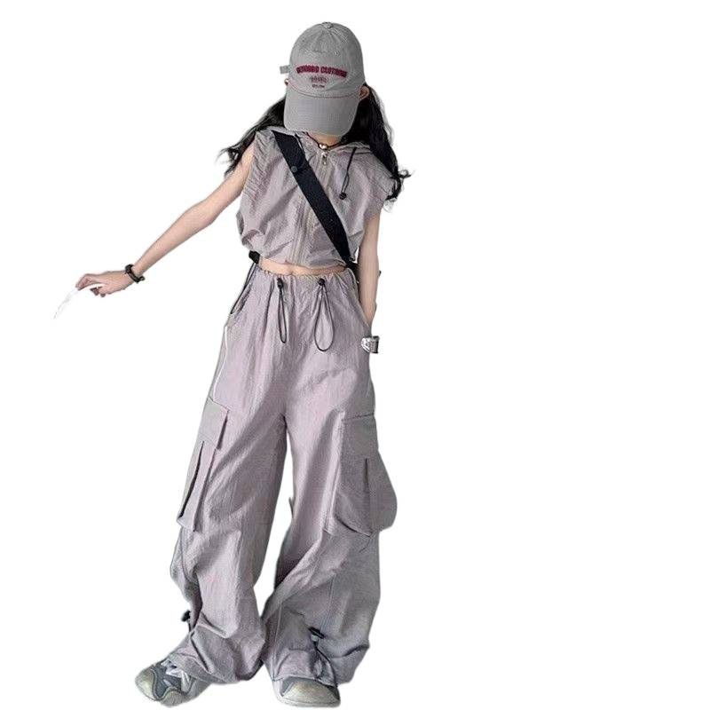 New 2025 Trendy Cool Girls' Quick-Dry Clothing Set for Older Children, Niche Versatile Sleeveless Cargo Wide-Leg Pants Two-Piece Set
