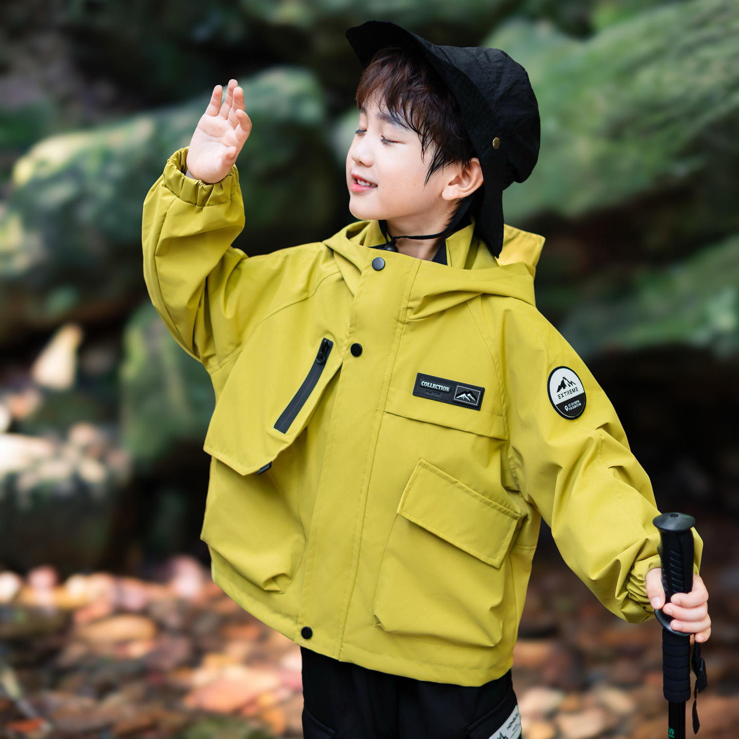 Children's Jacket Three-In-One Windproof and Waterproof Jacket Boys Autumn Clothing 2025 New Handsome Boys Outdoor Clothes