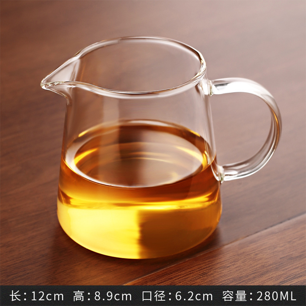 Manufacturer Wholesale High Borosilicate Glass Fair Cup Heat-Resistant Tea Divider Heat-Resistant Kung Fu Tea Set Straight Fair Cup