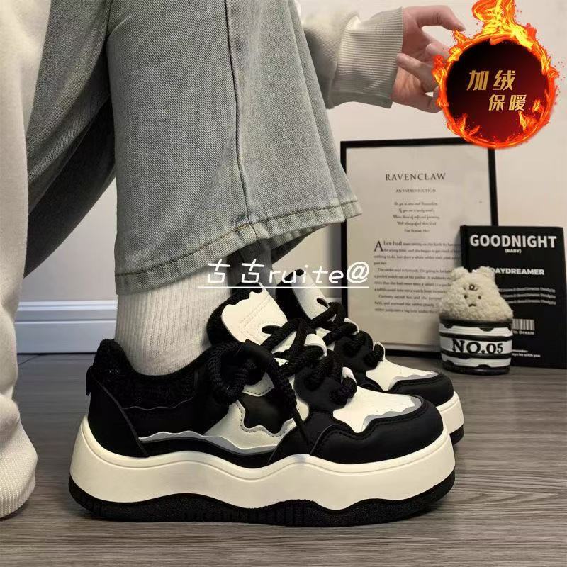 Thick-Soled Fleece-Lined Versatile Women's Shoes 2023 Autumn and Winter New Casual Warm Cotton Shoes Original Design Sneakers for Women