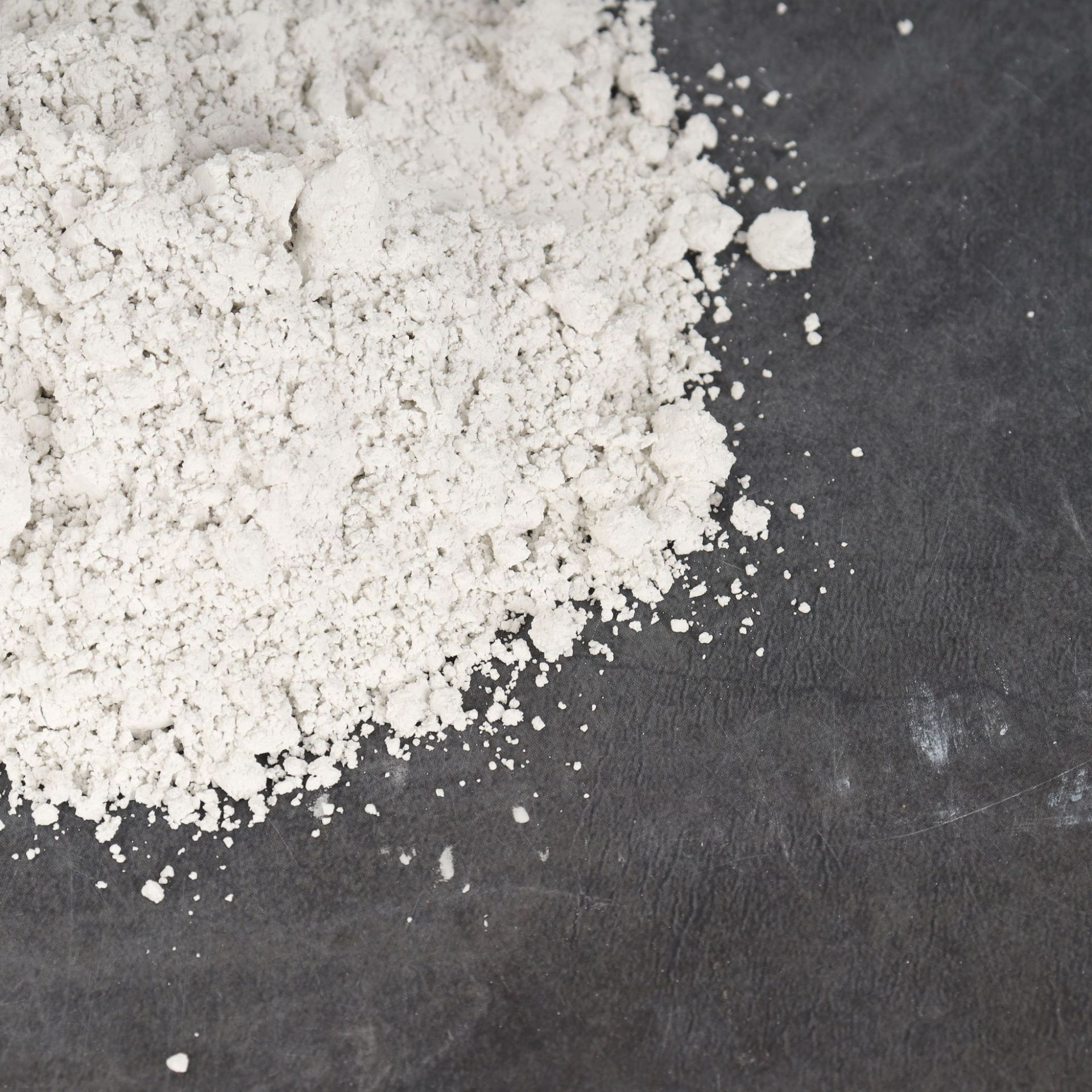 Industrial calcium oxide manufacturer high purity calcium oxide powder 200-1250 mesh calcium oxide powder for aquaculture