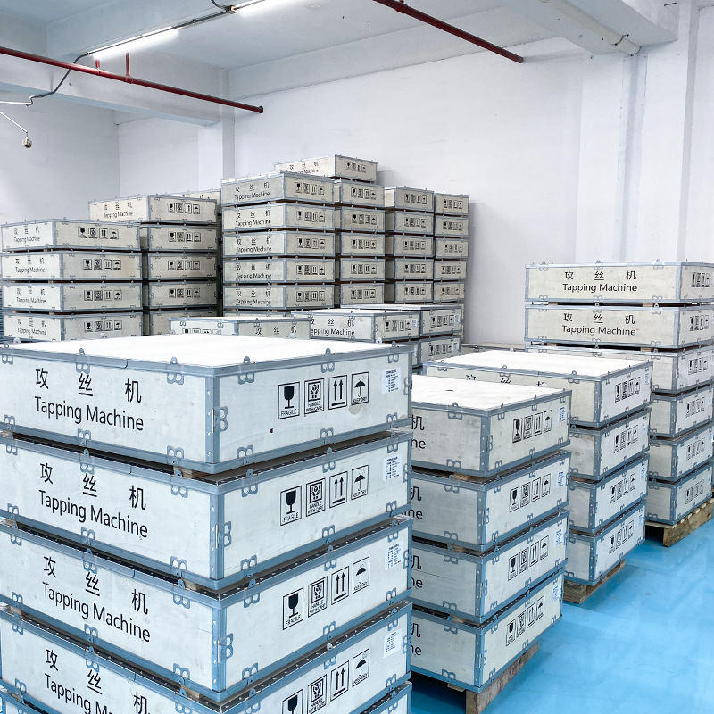 Servo touch screen high-end intelligent electric tapping machine automatic refueling and blowing universal device source manufacturer