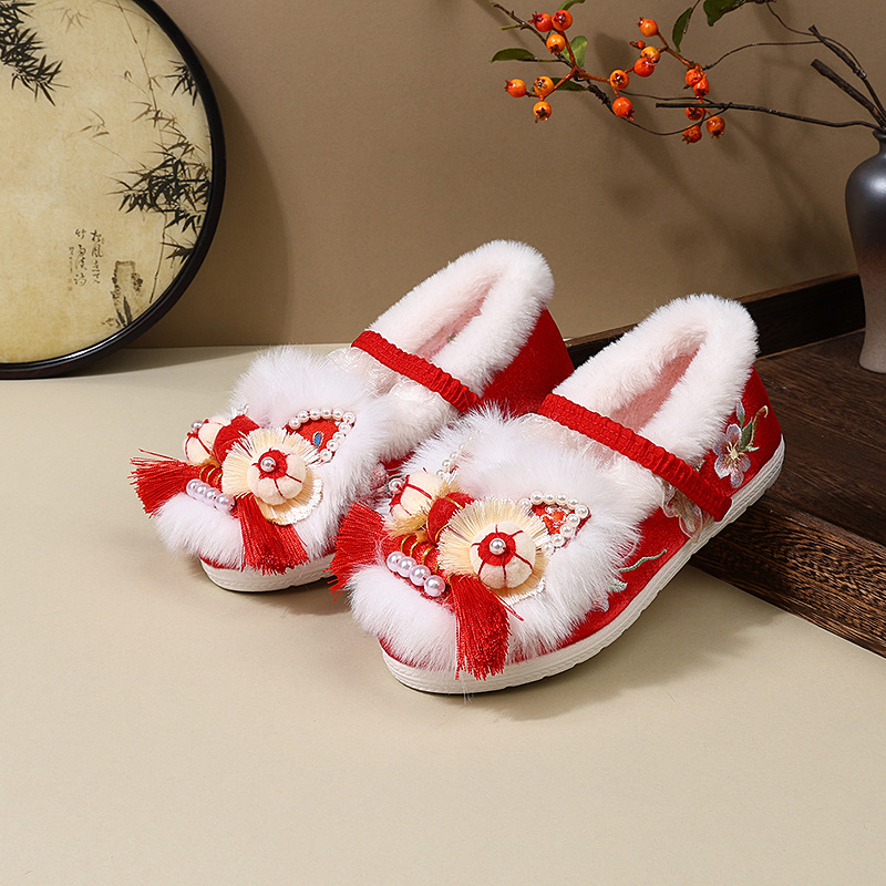 Autumn and Winter fleece-lined Girls Hanfu Embroidered Shoes Handmade Tiger Head Shoes Princess Shoes Ancient Thickened Tang Suit New Year's Shoes