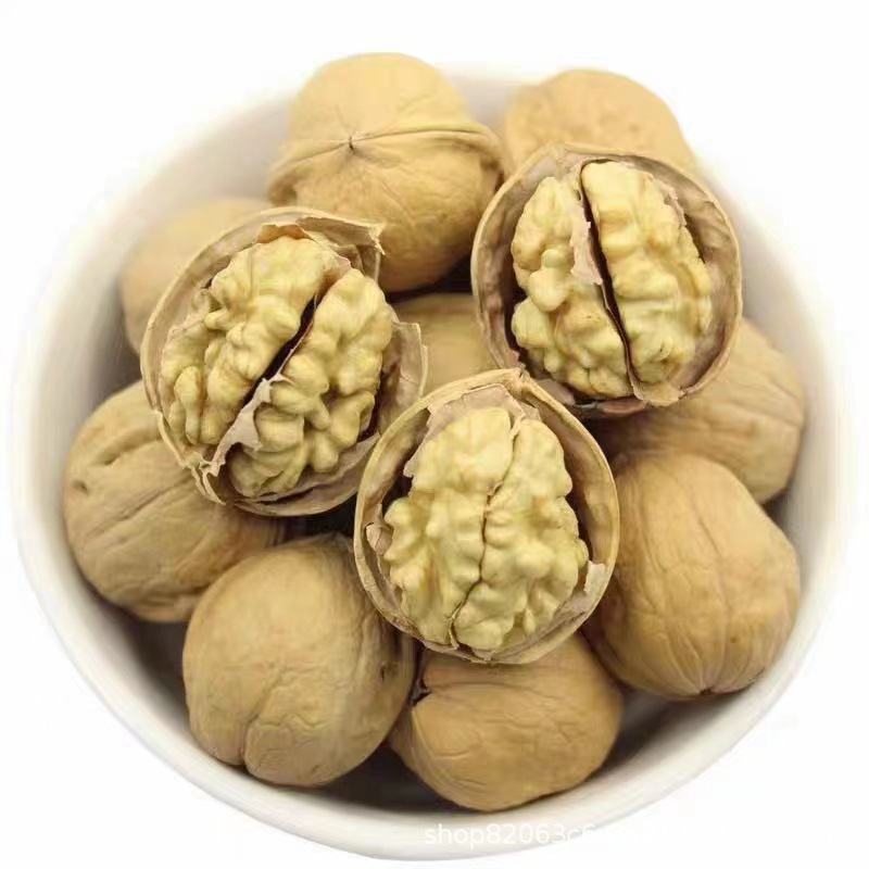 Xinjiang 185 paper walnut Aksu thin walnut whole box bulk Xinjiang specialty dried fruit nuts wholesale