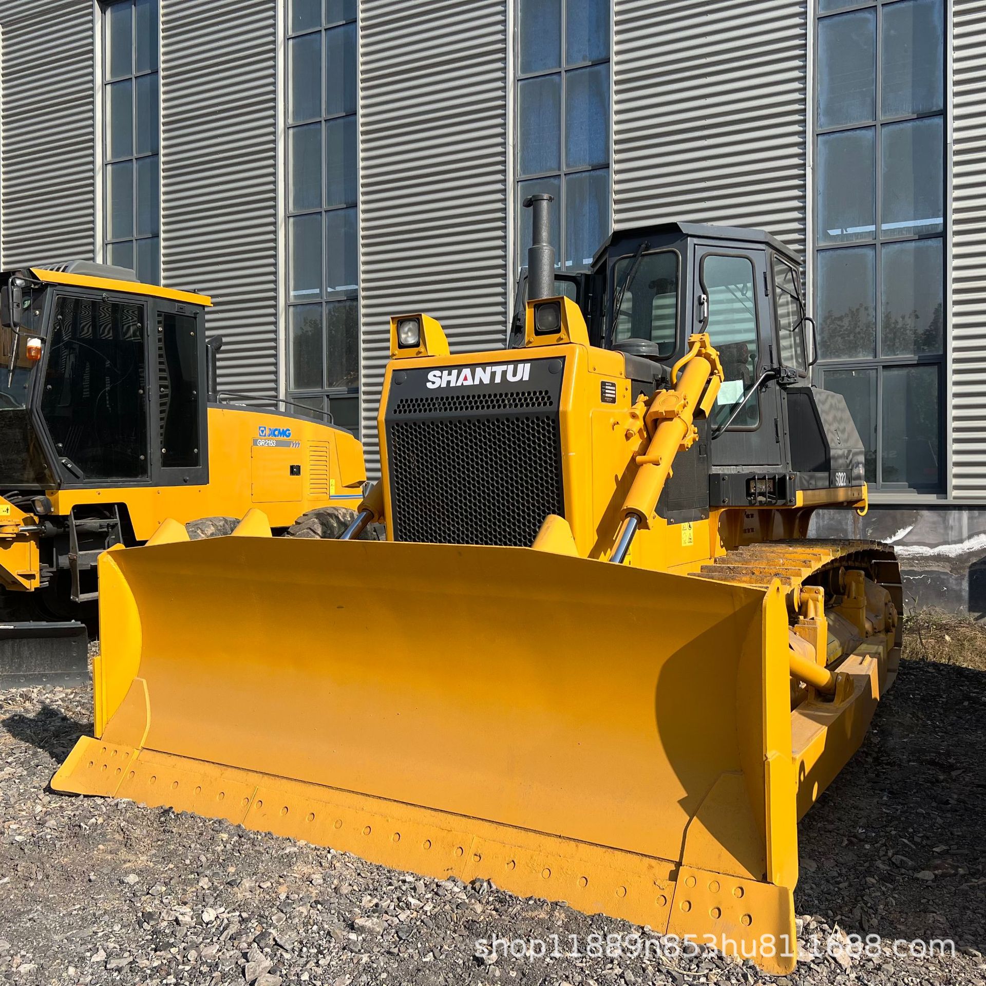 Used-Shantui Sd32 Bulldozer for Transfer – High-Power