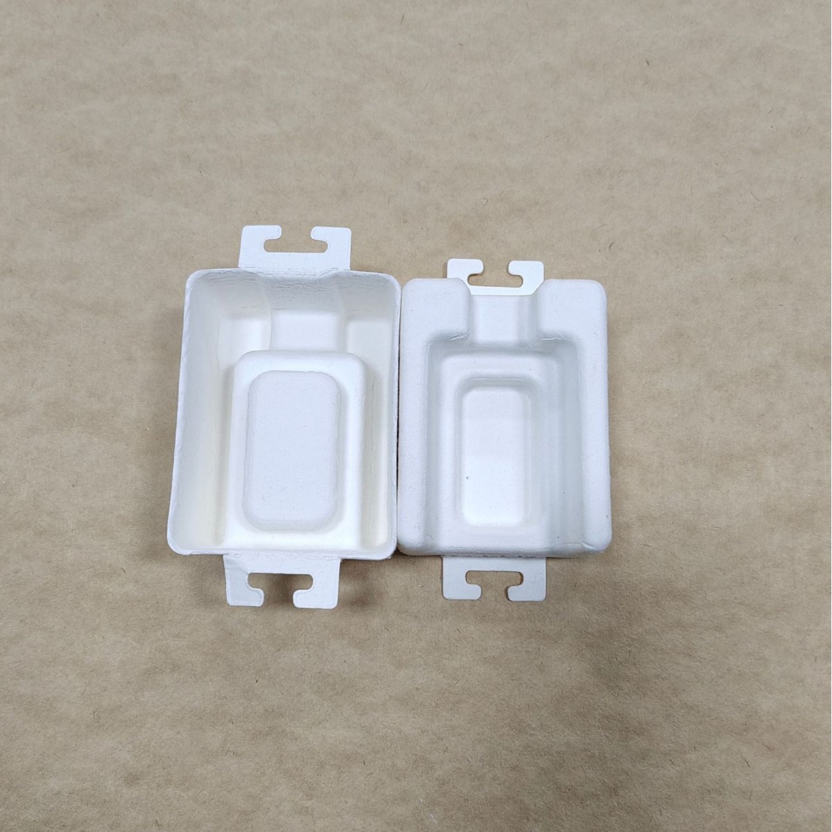 Factory Direct Supply of Pulp Molding Wholesale Dry Pressing and Wet Pressing White Headlight Paper Tray Environmentally Friendly Materials