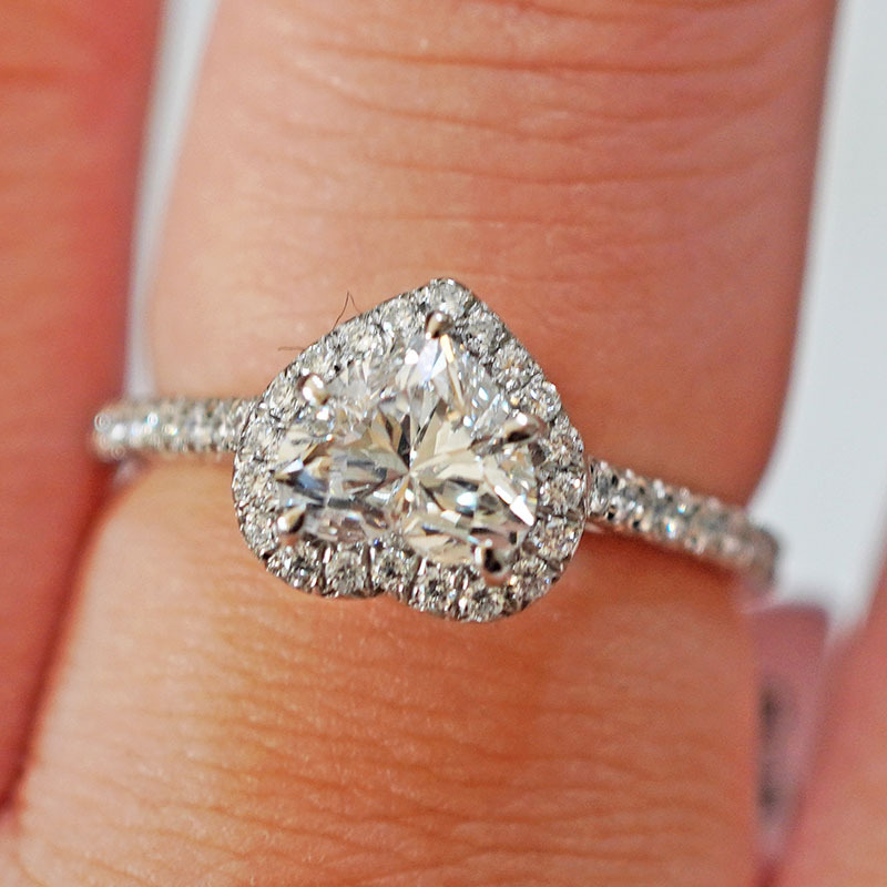 Pt950 Platinum Cultivated Diamond Ring for Women Heart-Shaped Princess Wedding Proposal Star Surrounding Setting