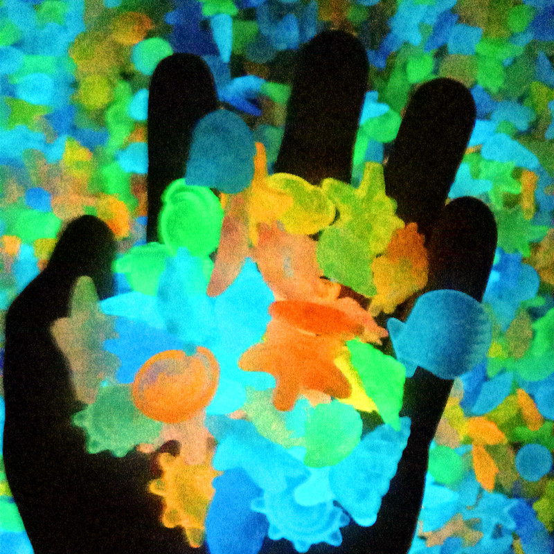 1.5g Fluorescent Marine Life Luminous Conch Shell Fish Tank Aquascaping 2cm Small Marine Stone Luminous Stone