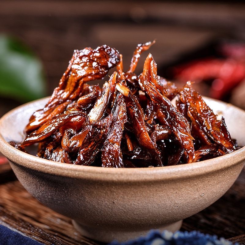 Chicken fir Boletus pine mushroom Yunnan specialty snacks instant delicacies mushroom cooking bibimbap noodles sauce